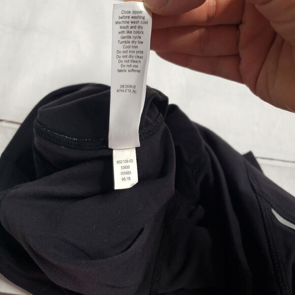 Athleta Relay crop legging size small SP - Picture 2 of 8